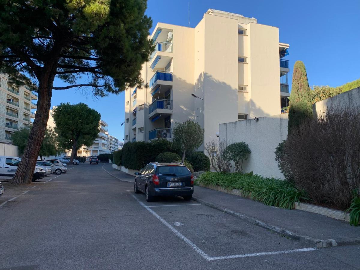 Superbe Studio en résidence proche de la Mer Cagnes-sur-Mer Exterior foto